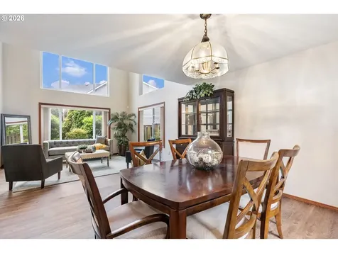 14812 NE Fremont Court Portland OR 97230
