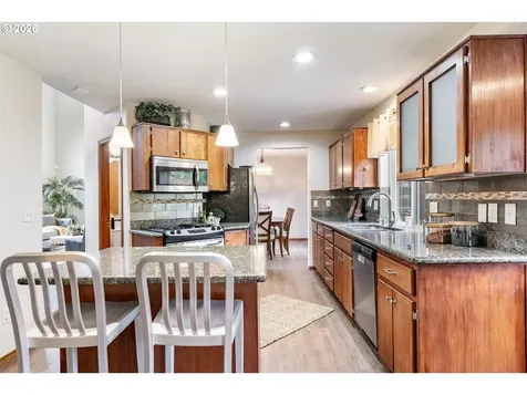 14812 NE Fremont Court Portland OR 97230
