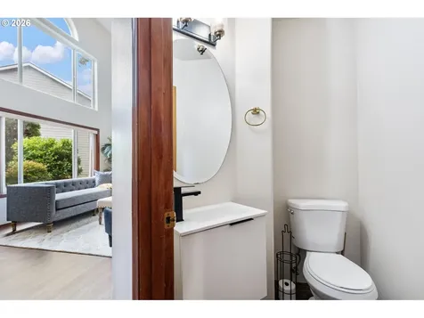 14812 NE Fremont Court Portland OR 97230