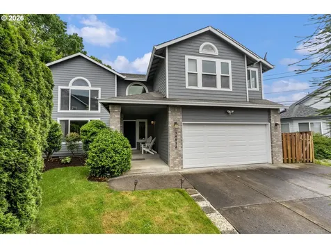 14812 NE Fremont Court Portland OR 97230