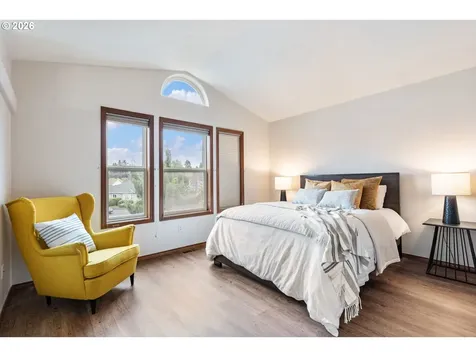 14812 NE Fremont Court Portland OR 97230