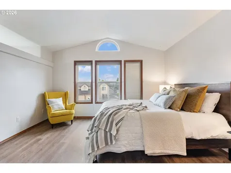 14812 NE Fremont Court Portland OR 97230