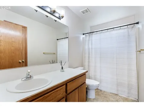 14812 NE Fremont Court Portland OR 97230