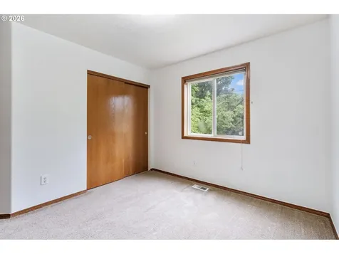 14812 NE Fremont Court Portland OR 97230