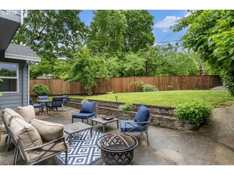 14812 NE Fremont Court Portland OR 97230