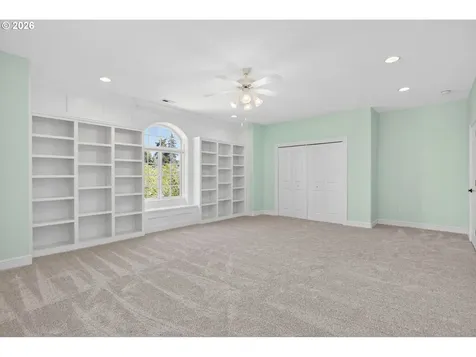 14408 NW 52nd Avenue Vancouver WA 98685