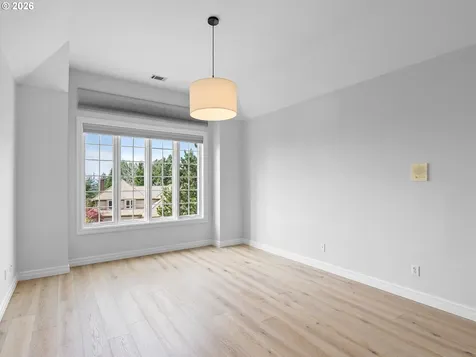 3110 NW 112th Place Portland OR 97229