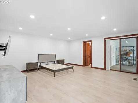 3110 NW 112th Place Portland OR 97229