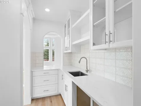 3110 NW 112th Place Portland OR 97229