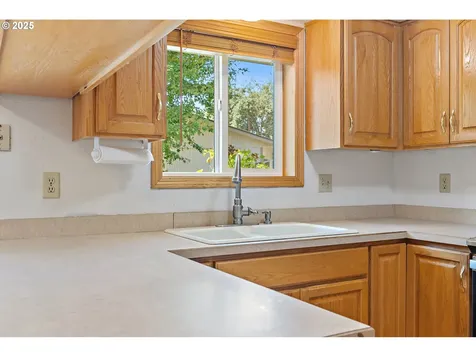 3258 SE Hathaway Drive Corvallis OR 97333