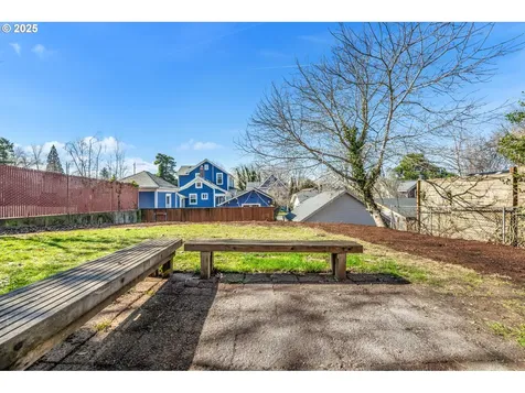 715 SE 62nd Avenue Portland OR 97215