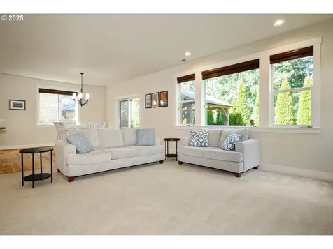 28575 Greenway Drive Wilsonville OR 97070