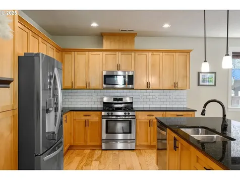 28575 Greenway Drive Wilsonville OR 97070