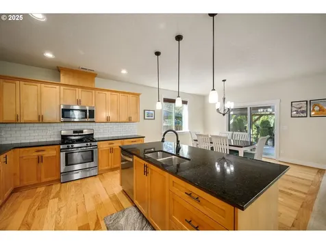 28575 Greenway Drive Wilsonville OR 97070