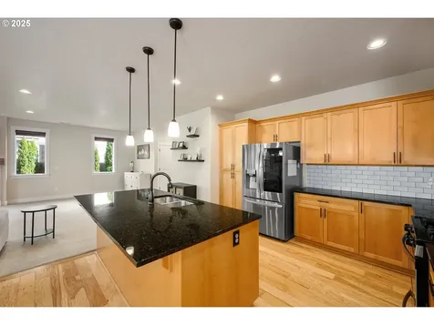 28575 Greenway Drive Wilsonville OR 97070