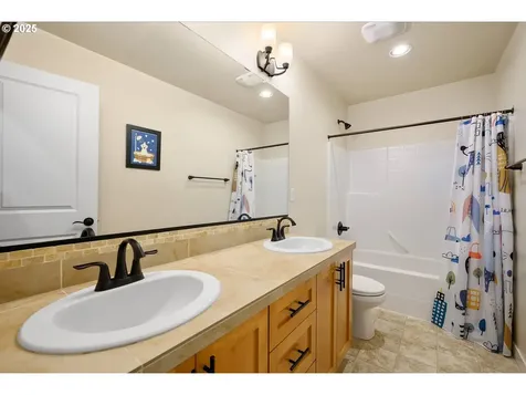 28575 Greenway Drive Wilsonville OR 97070