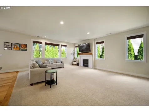 28575 Greenway Drive Wilsonville OR 97070