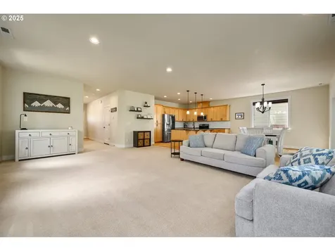 28575 Greenway Drive Wilsonville OR 97070