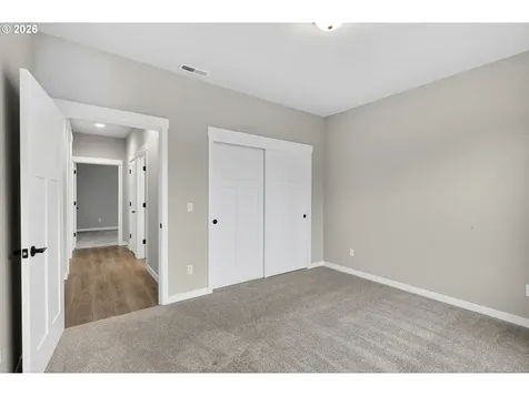 16332 Earhart Avenue Oregon City OR 97045