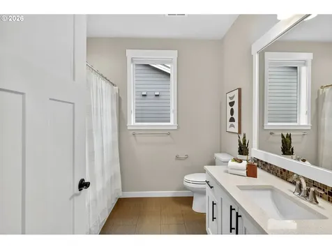 16332 Earhart Avenue Oregon City OR 97045