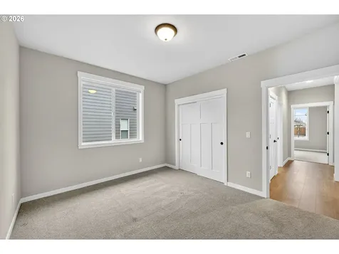 16332 Earhart Avenue Oregon City OR 97045