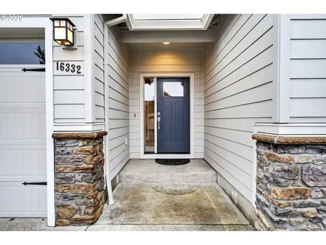 16332 Earhart Avenue Oregon City OR 97045