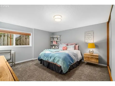 10218 SW 61st Avenue Portland OR 97219