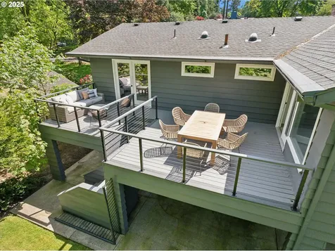 501 S Riverside Street Portland OR 97219