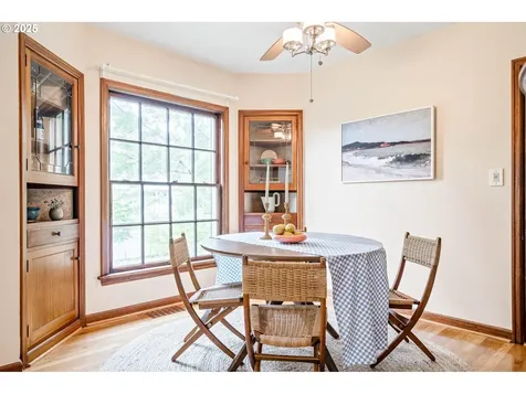 3305 SE 76th Avenue Portland OR 97206