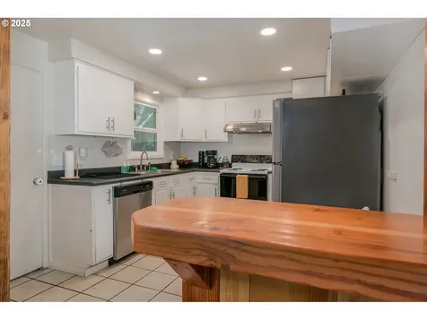 2905 Pearl Street Eugene OR 97405