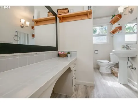 2905 Pearl Street Eugene OR 97405
