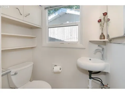2905 Pearl Street Eugene OR 97405