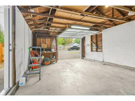 2813 E 33rd Street Vancouver WA 98661