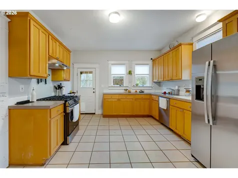 318 N Fremont Street Portland OR 97227