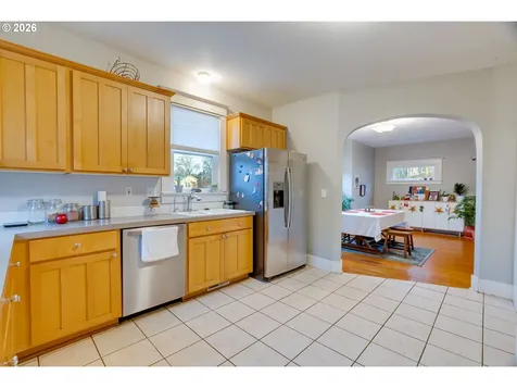 318 N Fremont Street Portland OR 97227