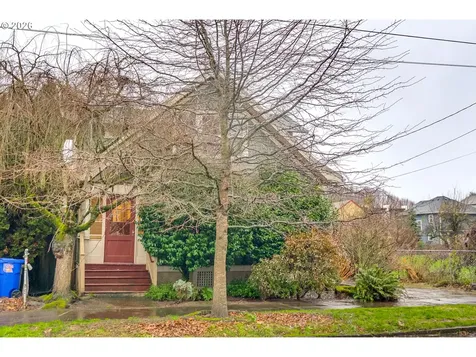 318 N Fremont Street Portland OR 97227