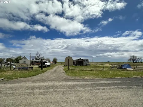 208 S Taylor Street Bickleton WA 99322