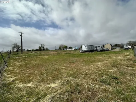 208 S Taylor Street Bickleton WA 99322
