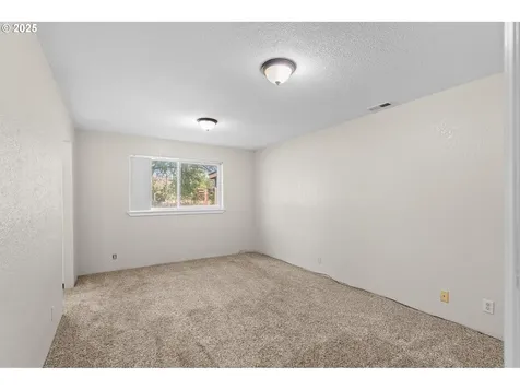 1291 NW Sjoren Lane Hermiston OR 97838