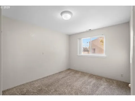 1291 NW Sjoren Lane Hermiston OR 97838