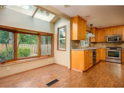 10170 SW Siletz Drive Tualatin OR 97062