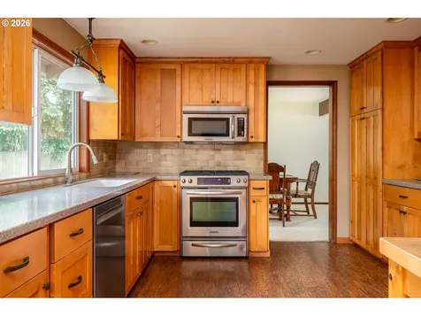 10170 SW Siletz Drive Tualatin OR 97062
