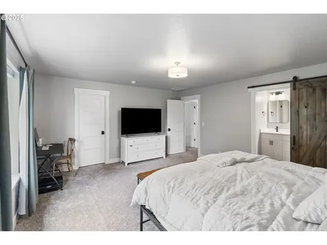 507 Honeysuckle Lane Eugene OR 97401