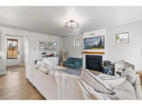 507 Honeysuckle Lane Eugene OR 97401