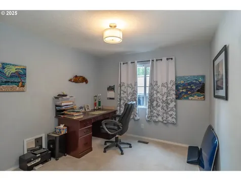 290 Singing Waters Road Winchester OR 97495