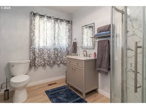 290 Singing Waters Road Winchester OR 97495