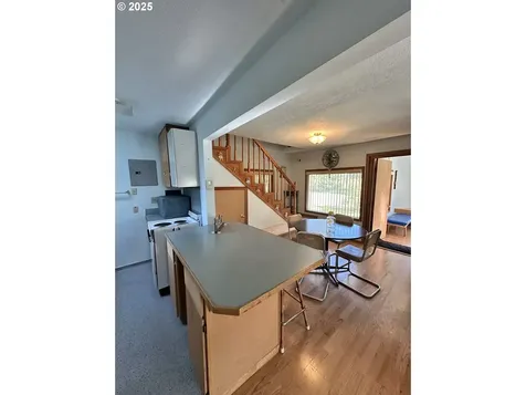 6835 SW Galley Avenue Lincoln City OR 97367