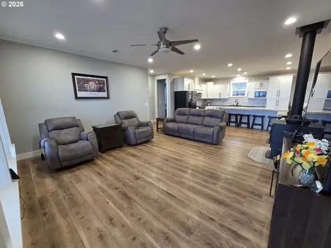 10855 Kubin Road SE Lyons OR 97358