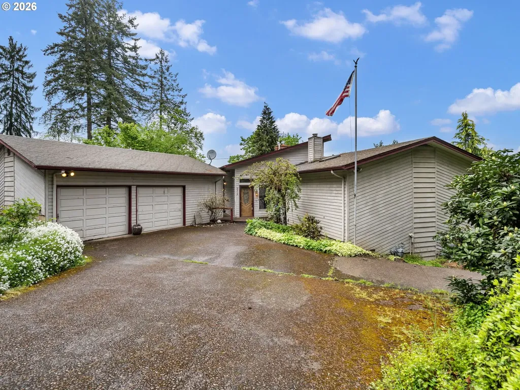 2319 Emerald Drive NW Salem OR 97304