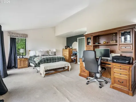 2319 Emerald Drive NW Salem OR 97304